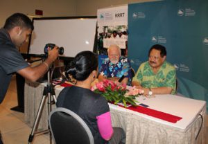 AUT's Pacific Media Centre director Professor David Robie and Tongan publisher, broadcaster and communications adviser Kalafi Moala at the Nadi human rights forum. Image: Jilda Shem/RRRT