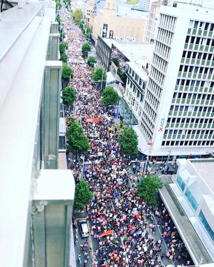 Demonstrators today along the length of Auckland's downtown Queen Street, popular with shoppers and tourists. Image: The Daily Blog