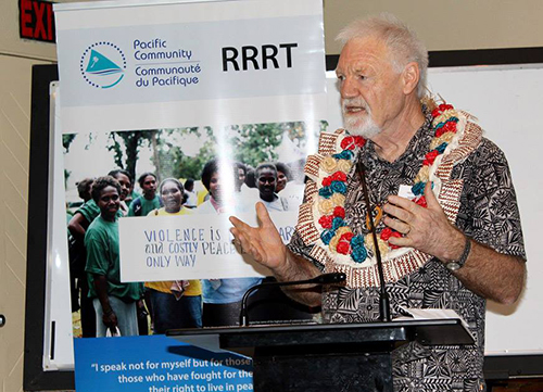 Pacific Media Centre's Dr David Robie speaking at the human rights forum in Nadi, Fiji. Image: Jilda Shem/RRRT