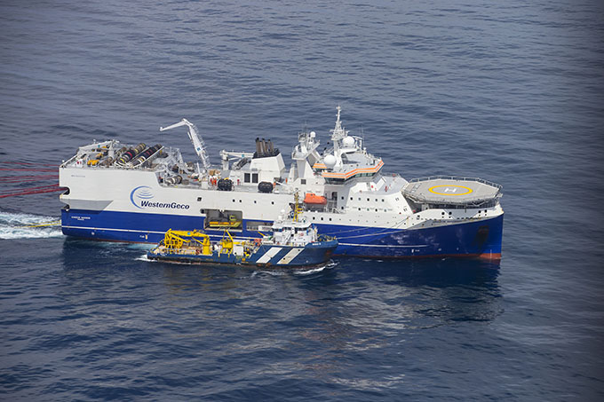 The Schlumberger seismic survey vessel, Amazon Warrior. Image: (c) Nigel Marple/Greenpeace