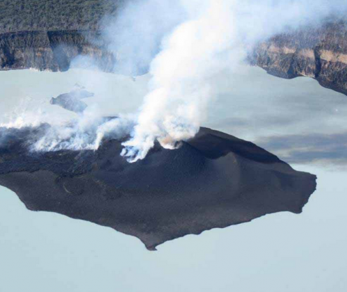 Ambae volcano ‘more stable’, say Vanuatu’s monitoring scientists | Asia ...