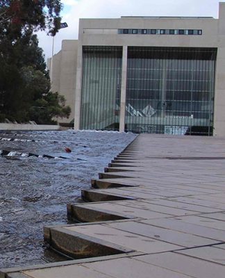 Erin Harris: Nauru appeal court move denies justice for refugees