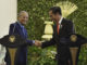 Jokowi, Mahathir discuss migrant worker protection, border deal