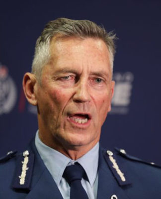 Gunman arrested ‘within 21 minutes’ and saved lives, says police chief