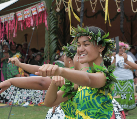 Tuvalu dancer