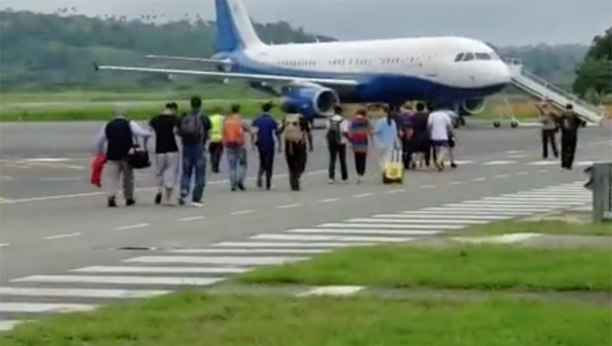 Chinese detainees in Vanuatu