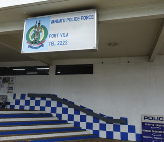 Vanuatu police