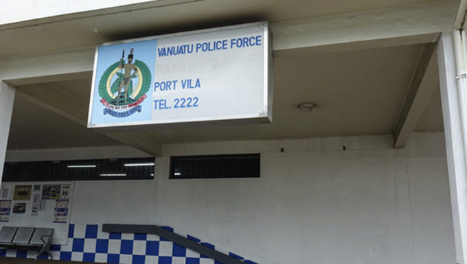 Vanuatu police