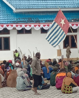 Witnesses report security forces kill 6 Papuan protesters – police deny claim Deiyai protest, Papua