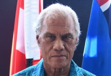 'Akilisi Pohiva in Tuvalu