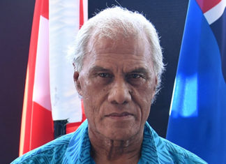 'Akilisi Pohiva in Tuvalu