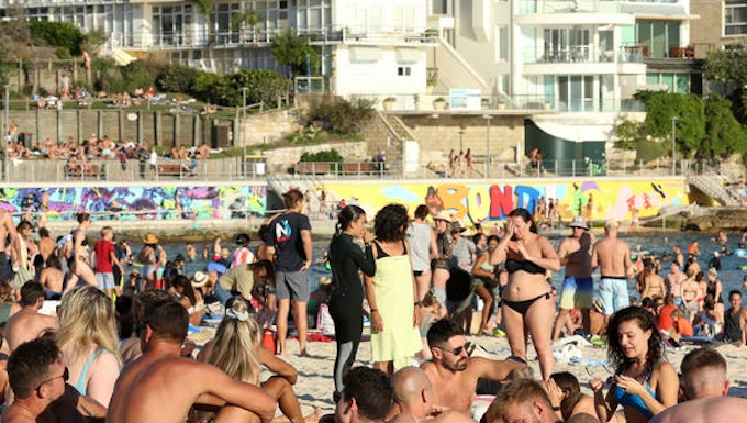 Acting selfishly has consequences – ethical decisions amid virus crisis Bondi Beach