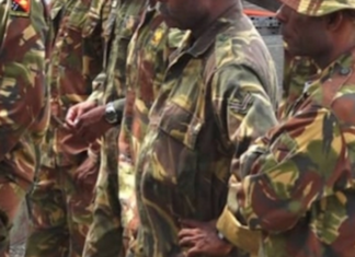 PNG troops