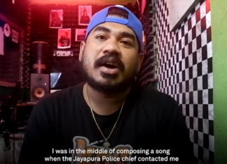 Papuan rapper Epo D'Fenomeno