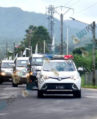 Airport security force Vanuatu journo to delete repatriation photos