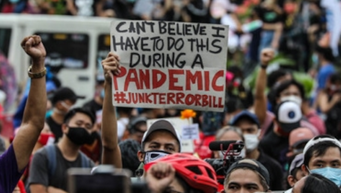 Police chief to Manila democracy protesters – ‘Just do it online’