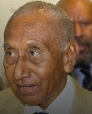 Sir Julius praises ‘brave’ captain, crew of PNG navy ship in sea arrest drama Sir Juliua Chan