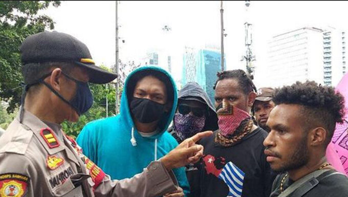 Jakarta protest 161120