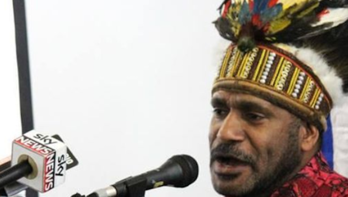 Benny Wenda Sky