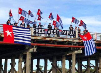 Free West Papua flags