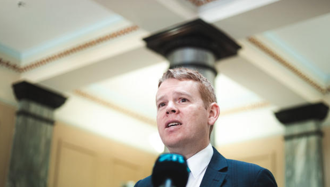 NZ plans to allow 1000 overseas students into the country Chris Hipkins