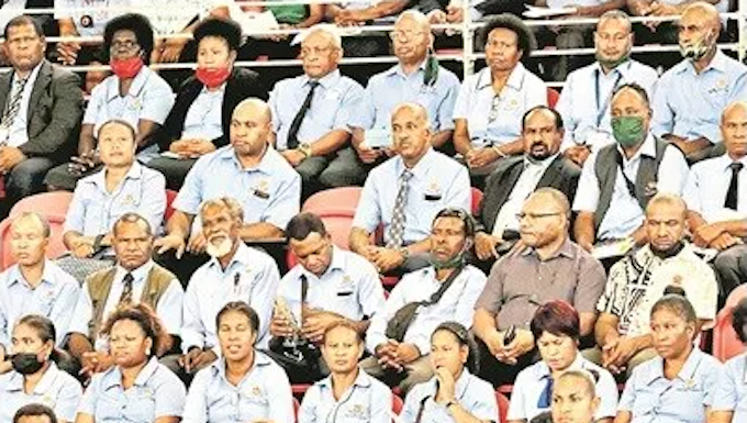 Papua New Guineans defy national mask-wearing rules in spite of covid Sir John Guide Stadium