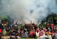 The cremation of Mispo Gwijangge