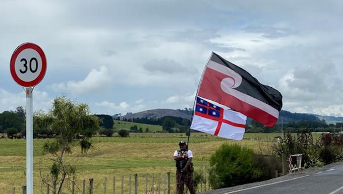 Waikeria protest supporters