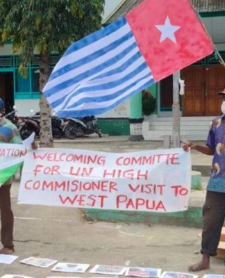 Morning Star flag protest 220321
