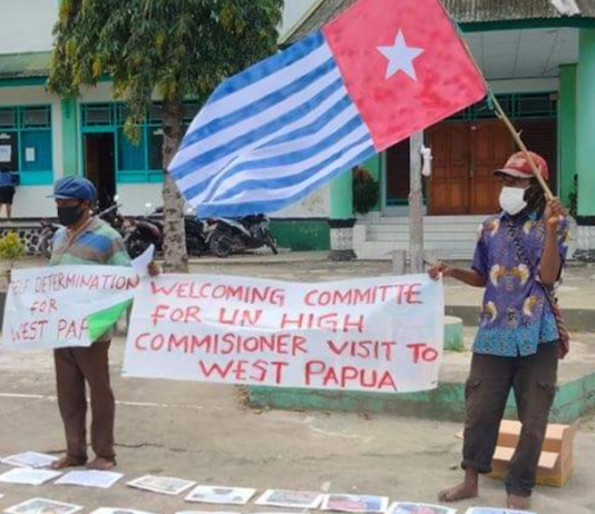 Morning Star flag protest 220321