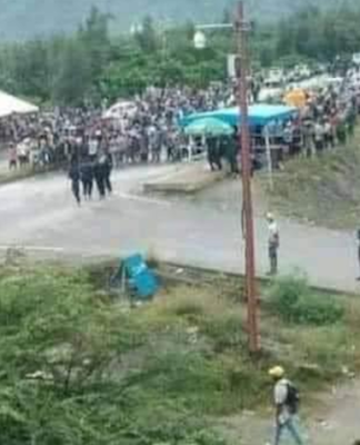 Dili crowd