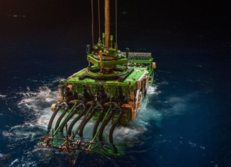Deep sea mining robot