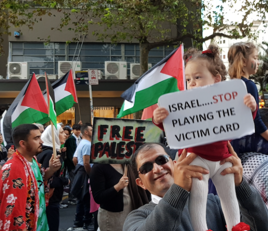 Palestinian child at NZ rally