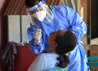 Timorese health staff testing for covid-19