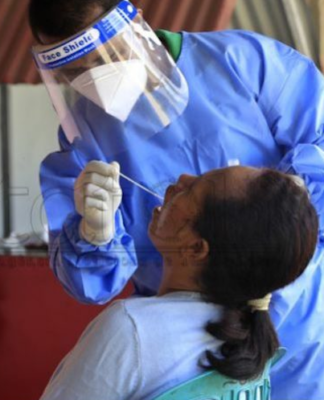 Timorese health staff testing for covid-19