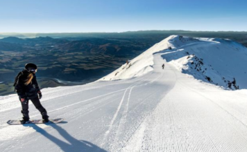 NZ’s Trans-Tasman bubble suspension hits tourism, hospitality hard again Mt Hutt, NZ's South Island