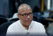 Filipino journalist Nonoy Espina