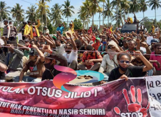 Student protest in Manokwari against Otsus 21052021
