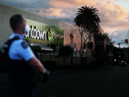 Police guard at LynnMall Countdown