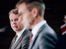 Chris Hipkins (left) and Dr Ashley Bloomfield