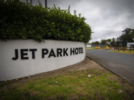 Jet Park Hotel