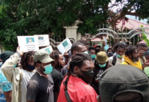 Papuan protesters in Jayapura 300821