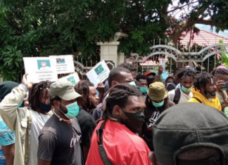 Papuan protesters in Jayapura 300821