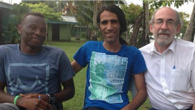 Outrage as Australia walks away from PNG refugee responsibilities Manus Island detention centre