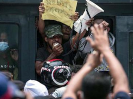 Arrested Papuan activists protest 30-09-2021