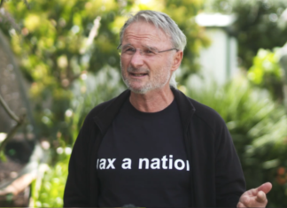 University of Auckland professor of epidemiology Dr Rod Jackson