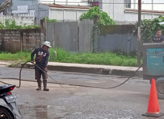 Sorong road repairs