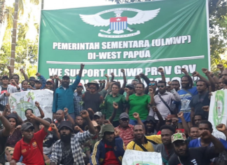 A Papua Green State rally
