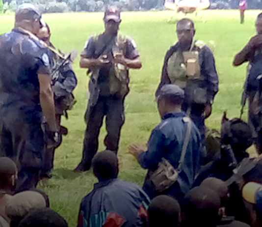 PNG police "gang busters"