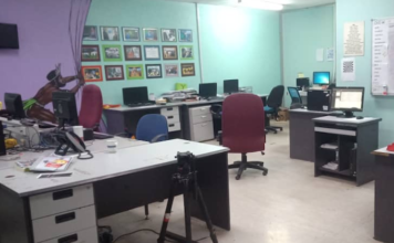 EMTV news team walk out in protest over suspension of their chief editor The empty EMTV newsroom